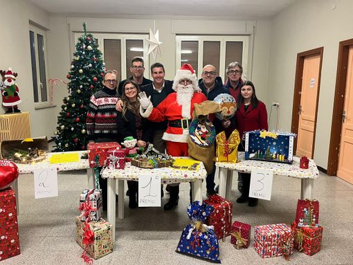 "Bruno, il paese dei presepi": ecco tutti i nomi dei premiati "Bruno, il paese dei presepi": ecco tutti i nomi dei premiati