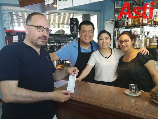 Dalla sicurezza ai parcheggi, dal degrado all'erba da tagliare. Iniziato &quot;Un caffè con il sindaco&quot;