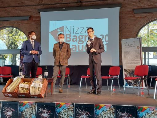 Oggi seconda giornata di "Nizza è bagna cauda" Oggi seconda giornata di "Nizza è bagna cauda"