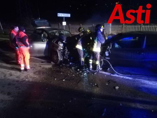 Frontale in corso Ivrea: 3 feriti Frontale in corso Ivrea: 3 feriti