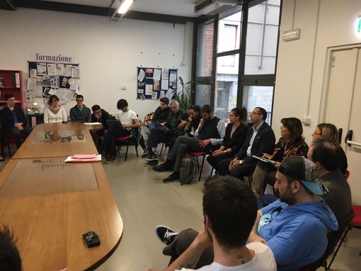 La partecipata assemblea con l’assessore Elisa Pietragalla e il Dirigente del Settore Politiche Sociali  Roberto Giolito