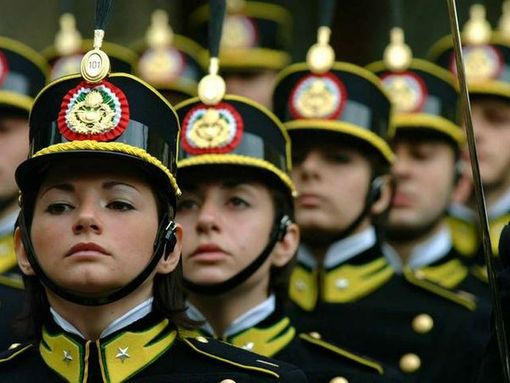 Ultimi giorni per partecipare al concorso per il reclutamento di 10 tenenti nella Guardia di Finanza