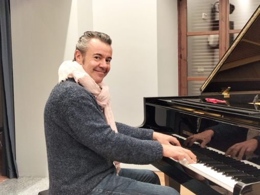 'Stare bene tour': la musica di Andrea Giraudo nelle due serate cuneesi ha risvegliato 'le coscienze sopite della gente' 'Stare bene tour': la musica di Andrea Giraudo nelle due serate cuneesi ha risvegliato 'le coscienze sopite della gente'