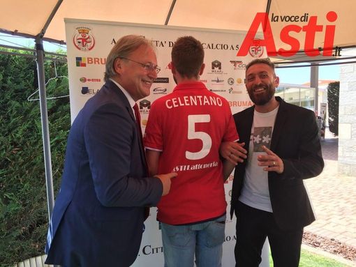 Antonio Celentano, capitano del Città di Asti, ritratto durante la presentazione della squadra dello scorso sabato