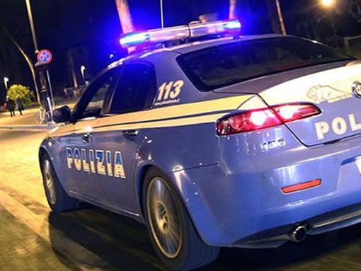 Automobilista arrestato per resistenza e lesioni a danno di alcuni poliziotti