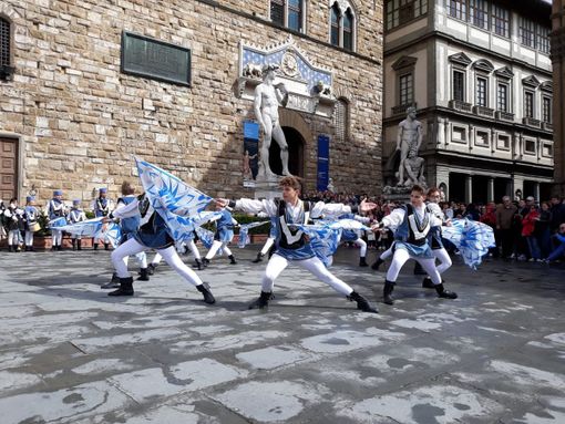 Il Borgo Viatosto porta il sole a Firenze