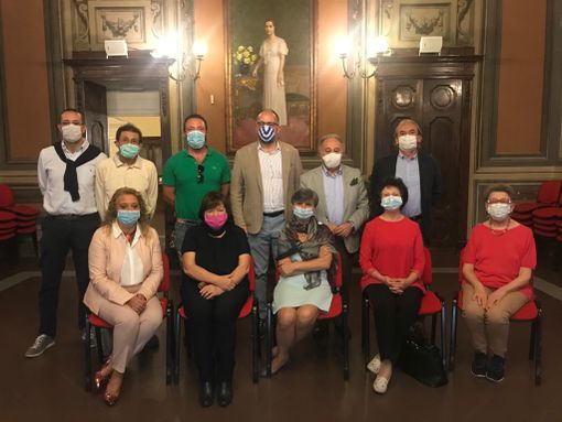 Rendere autonome le Rsa nell'eseguire i tamponi e corsi di formazione per operatori