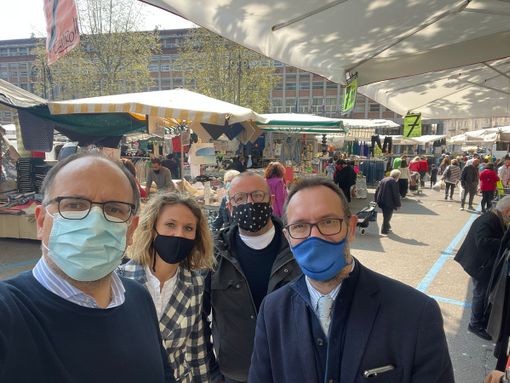 Sindaco e assessori stamattina al mercato
