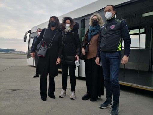Al via missione del Piemonte per portare i bimbi ucraini malati di tumore al Regina Margherita (VIDEO) Al via missione del Piemonte per portare i bimbi ucraini malati di tumore al Regina Margherita (VIDEO)