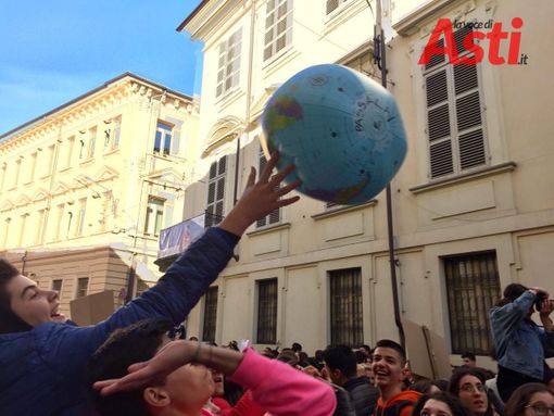 Asti entra nel vivo della Settimana Europea della Mobilità Sostenibile, aspettando il Terzo Sciopero Globale per il Futuro Asti entra nel vivo della Settimana Europea della Mobilità Sostenibile, aspettando il Terzo Sciopero Globale per il Futuro