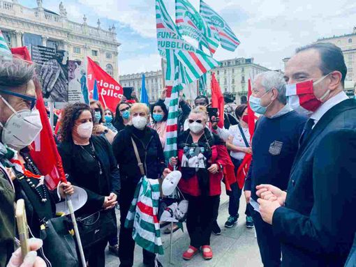 Giovedì la Regione incontrerà lavoratori e lavoratrici delle RSA Giovedì la Regione incontrerà lavoratori e lavoratrici delle RSA