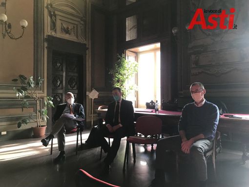 Un momento della conferenza stampa di oggi Un momento della conferenza stampa di oggi