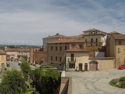 Portacomaro in Festa: un'esperienza ricca di arte, artigianato e cultura Portacomaro in Festa: un'esperienza ricca di arte, artigianato e cultura