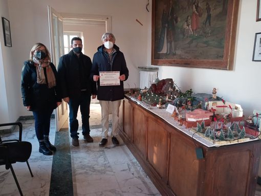 Premiati a Castelnuovo Belbo i 10 partecipanti alla mostra dei presepi [FOTO]