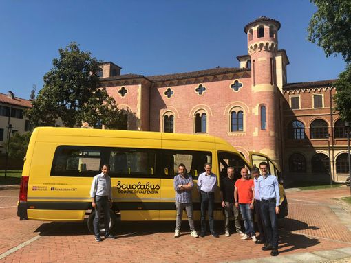 LA consegna del pulmino