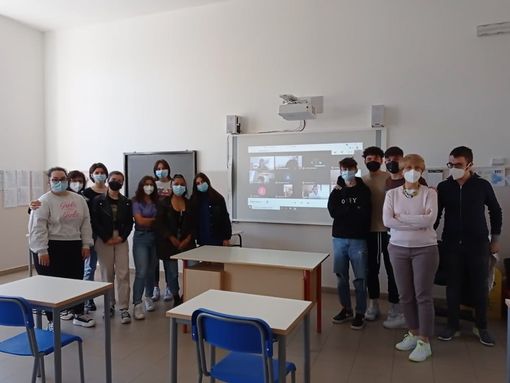 Gli studenti del Liceo Monti di Asti promossi alla fase nazionale di "Impresa in Azione" Gli studenti del Liceo Monti di Asti promossi alla fase nazionale di "Impresa in Azione"