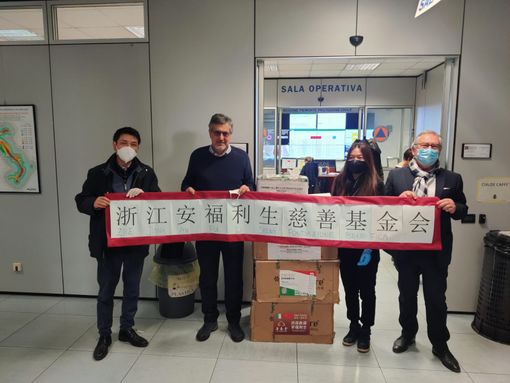 Al Piemonte 10 nuovi ventilatori dalla Comunità Cinese Al Piemonte 10 nuovi ventilatori dalla Comunità Cinese