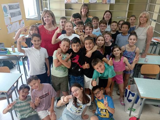 Una immagine del corso di inglese alla Primaria di Calamandrana