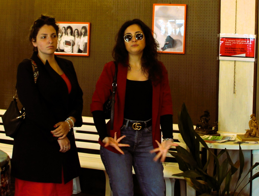 La mostra "L'amore non alza le mani, ma ti prende per mano" è arrivata anche a Montechiaro nell'ambito di Golosaria La mostra "L'amore non alza le mani, ma ti prende per mano" è arrivata anche a Montechiaro nell'ambito di Golosaria