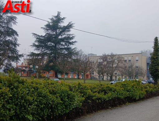 Torna ad accendersi un faro sulla Casa di riposo di Castelnuovo don Bosco. Il sindaco Musso: "Ci batteremo fino alla fine per evitare la chiusura" Torna ad accendersi un faro sulla Casa di riposo di Castelnuovo don Bosco. Il sindaco Musso: "Ci batteremo fino alla fine per evitare la chiusura"