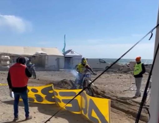 Gabriele Doglio nel corso della gara di apertura del motomondiale enduro Gabriele Doglio nel corso della gara di apertura del motomondiale enduro