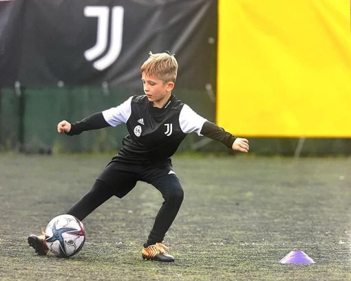 Lukas Manasiev Lukas Manasiev