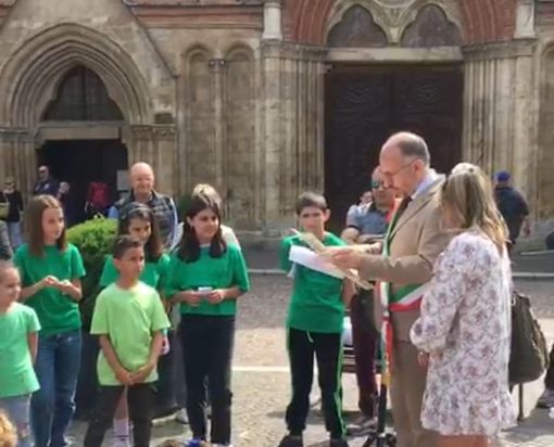 Gli alunni della scuola San Domenico Savio hanno realizzato una brochure sui parchi cittadini di Asti Gli alunni della scuola San Domenico Savio hanno realizzato una brochure sui parchi cittadini di Asti