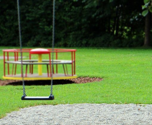 Ad Asti riaperti i parchi giochi ma non le piattaforme sportive (campi da calcio, calcetto, basket…)