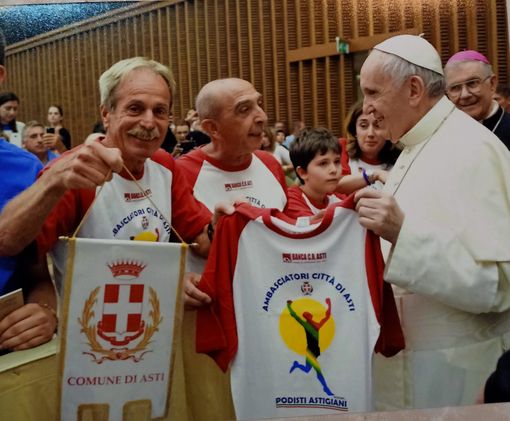 Gli Ambasciatori con il Papa nel 2017