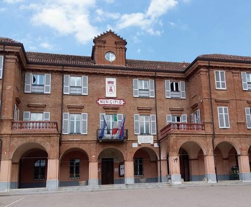 Municipio di Castelnuovo Belbo (immagine d'archivio)