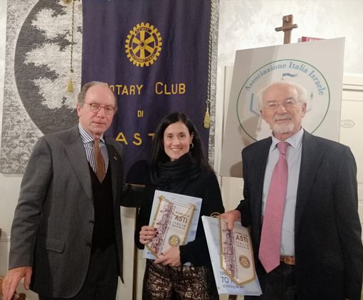 Da destra Ugo Volli, Valeria Emanuelli, Luigi Florio Da destra Ugo Volli, Valeria Emanuelli, Luigi Florio