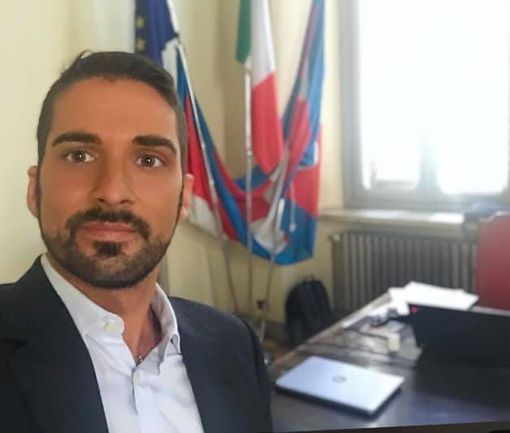 Candelaresi (Giovani Astigiani): "Il Consiglio comunale rispetti il momento difficile e voti il suo Presidente"