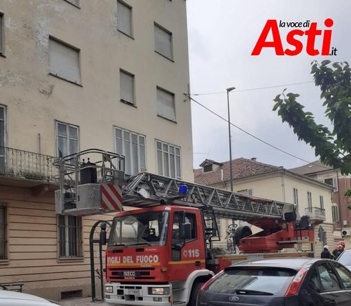 Intervento dei vigili del fuoco alla ex Clinica San Secondo