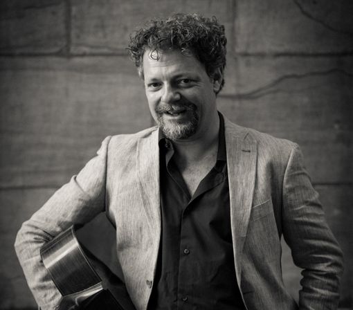 Chitarra da star al Foro Boario, domenica il concerto di Alessio Nebiolo