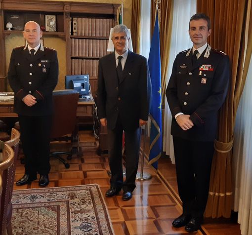 Nella foto, da sinistra: il Ten. Col. Bosini, il prefetto Terribile e il comandante Breda Nella foto, da sinistra: il Ten. Col. Bosini, il prefetto Terribile e il comandante Breda
