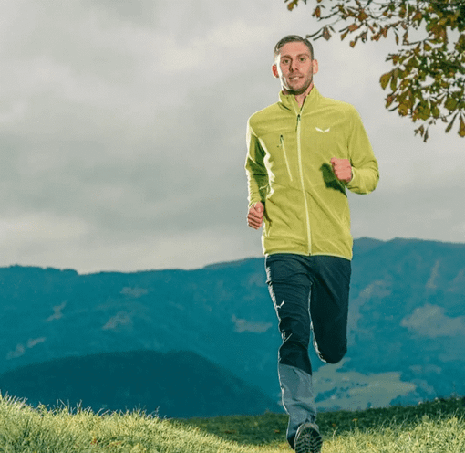 Un ventiduenne di Villanova attraversa a piedi l'Italia alla scoperta di se stesso Un ventiduenne di Villanova attraversa a piedi l'Italia alla scoperta di se stesso