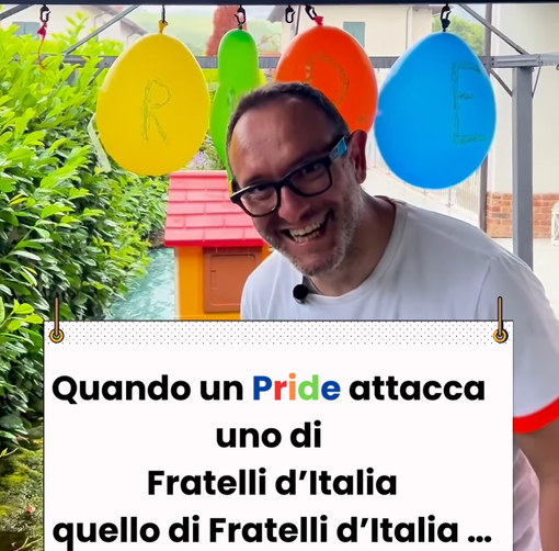 Un frame del video