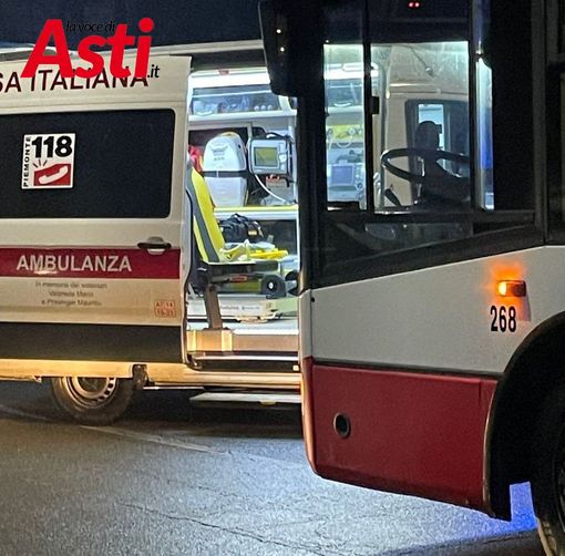 Lunghe code questa mattina per incidente tra sottovia San Fedele e corso Palestro