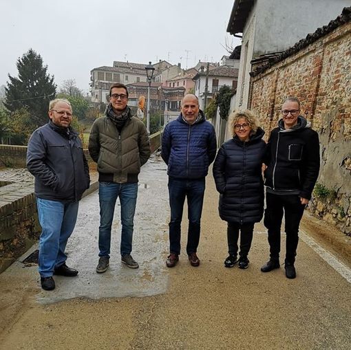 A Moncalvo è stata riaperta via Roma, dopo il parziale cedimento di un torrione A Moncalvo è stata riaperta via Roma, dopo il parziale cedimento di un torrione