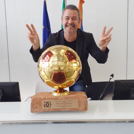 Ieri, nella Sala Trasparenze del Grattacielo della Regione Piemonte, si è svolta la cerimonia di premiazione del &quot;Pallone Granata&quot;