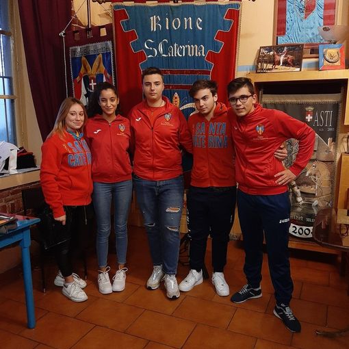 Palio di Asti. A Santa Caterina una nuova squadra di giovani