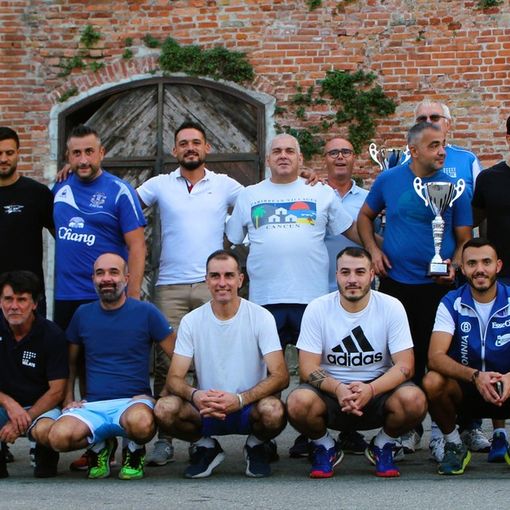 Montechiaro d'Asti foto di gruppo per il memorial tirico tritone