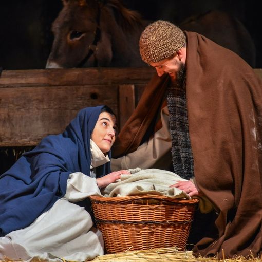 Cinque autori astigiani a Revigliasco per “Raccontami questo Natale. Musica e parole”