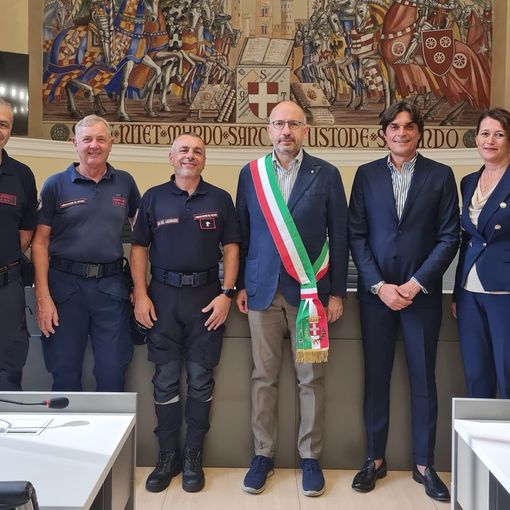 Il Sindaco Rasero, l’assessore Bovino, la consigliera Biglia ed alcuni volontari