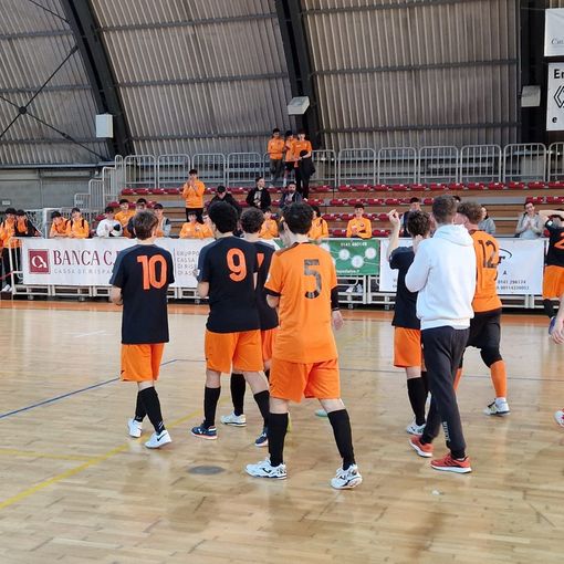 Trionfo dell'Orange: una vittoria agognata che ribalta il destino