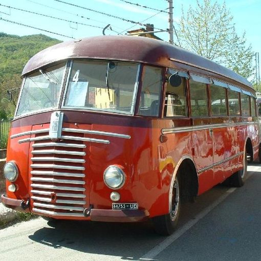 Asti sabato 6 aprile ospiterà il prossimo raduno di camion e autobus d'epoca