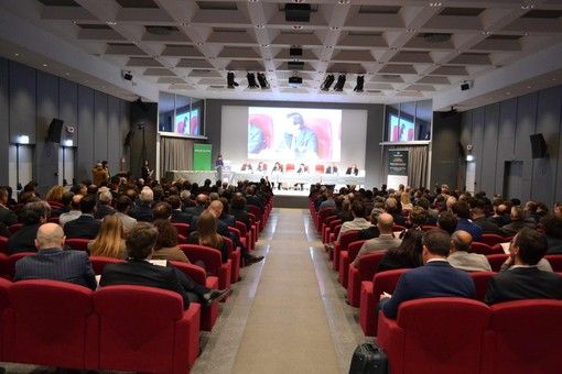 Torino felice, ma non troppo: i fatturati crescono, però il capoluogo rallenta il passo e zavorra il resto del Piemonte