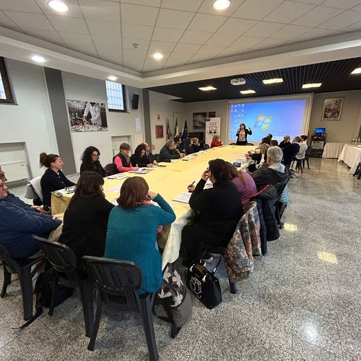 Una tavola rotonda per formare, conoscere e lavorare con le consigliere di Parità e l'Agenzia di formazione Colline astigiane