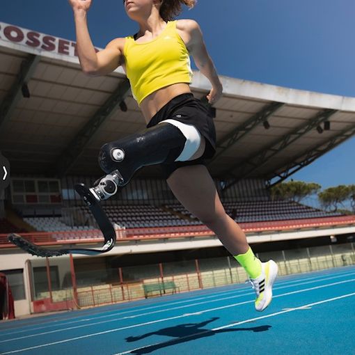 Ambra Sabatini (classe 2002), medaglia d’oro a Tokyo 2021 e detentrice del primato del mondo con 13”98