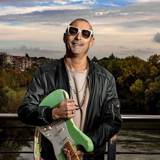 Alex Britti ed Edoardo Bennato in concerto a Ferrere e Piea